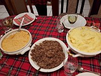 So sieht ein gedeckter Tisch aus!