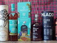 alle Flaschen2  Und das sind die Objekte der Begierde...